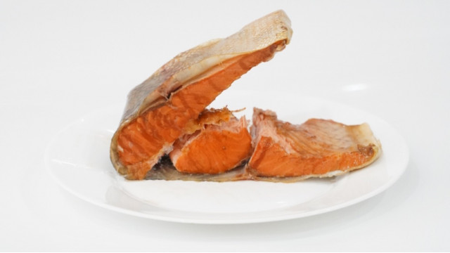 Форель радужная горячего копчения стейк в/у (обзор продукта)